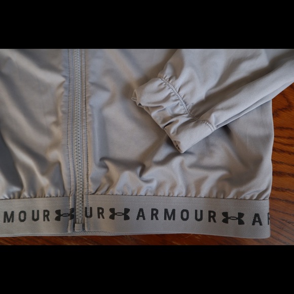 Under Armour Zip Up Sweatshirt - Picture 2 of 3